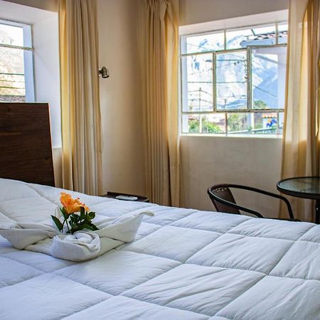Hotel Los Laureles Calca 外观 照片