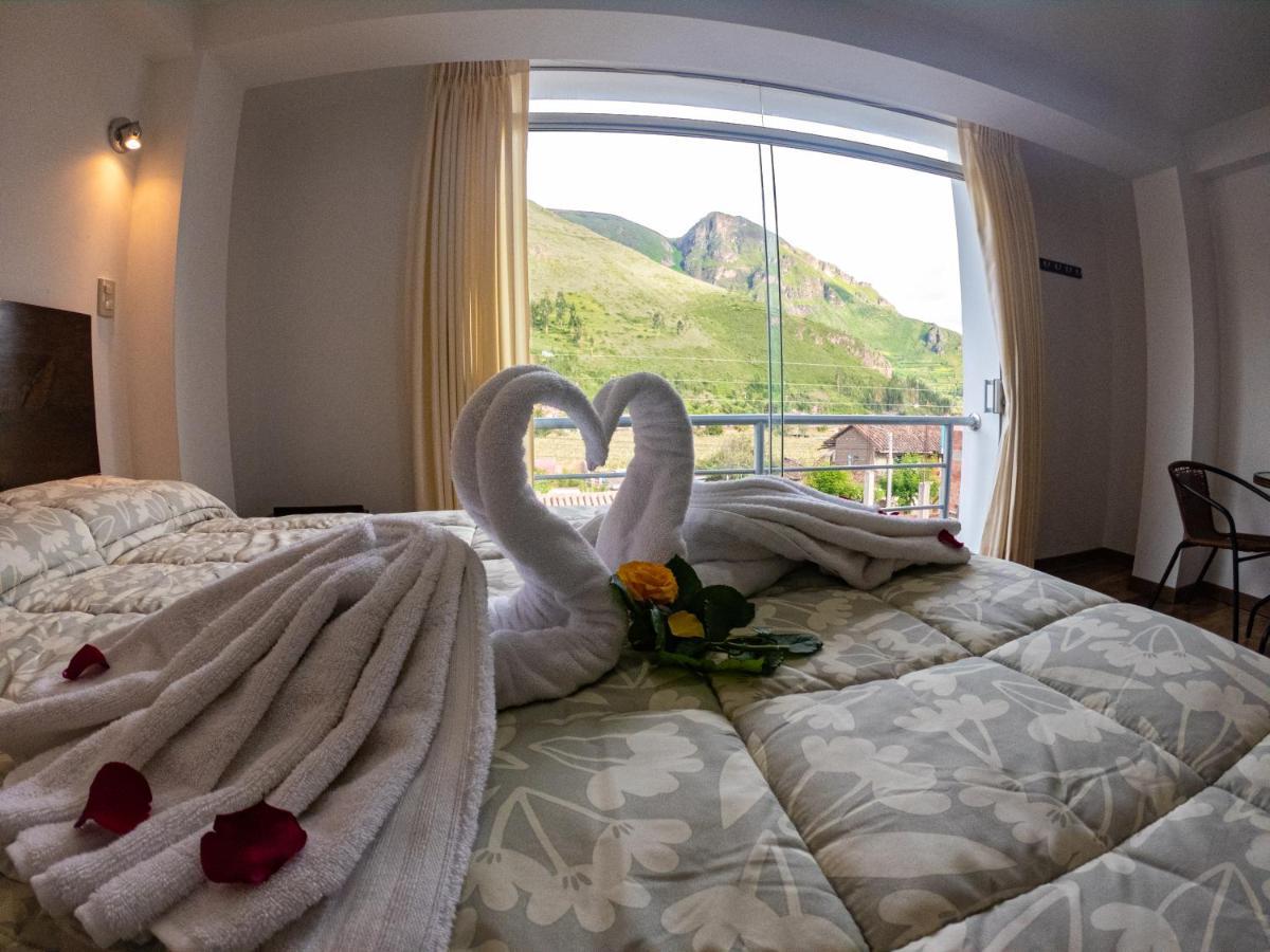 Hotel Los Laureles Calca 外观 照片