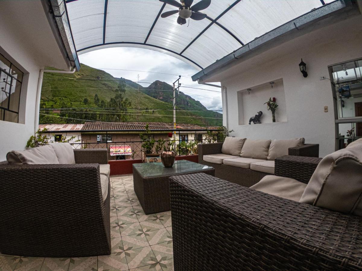 Hotel Los Laureles Calca 外观 照片
